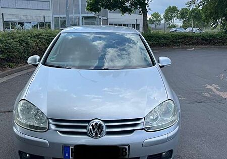 VW Golf Volkswagen 5 Tour 1.4.