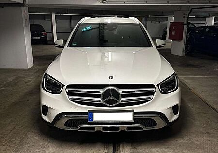 Mercedes-Benz GLC 220 d 4Matic Facelift Exclusive Garantie*Leder*LED*HUD*Kamera*Burmester*Memory*Distr*Volldig-Instr.Display