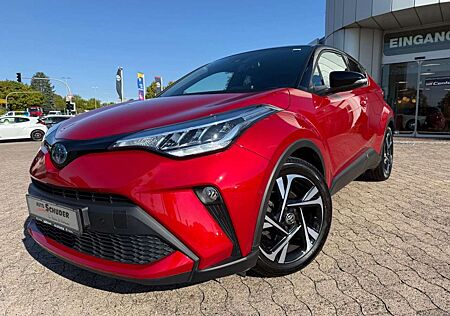 Toyota C-HR Hybrid Team D **STYLE**
