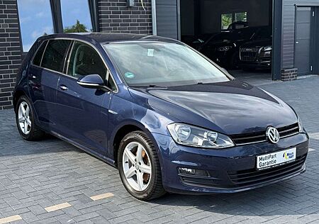 VW Golf Volkswagen VII Lim. Cup*Klima*SHZ*PDC*AHK*Keyless*Alu