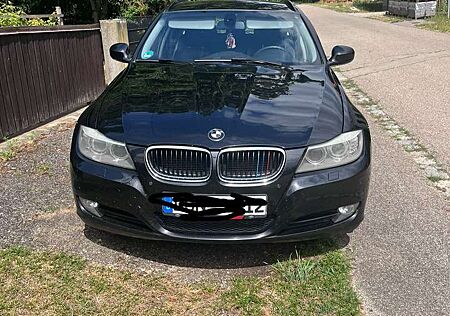 BMW 320d 320 DPF Touring Edition Exclusive