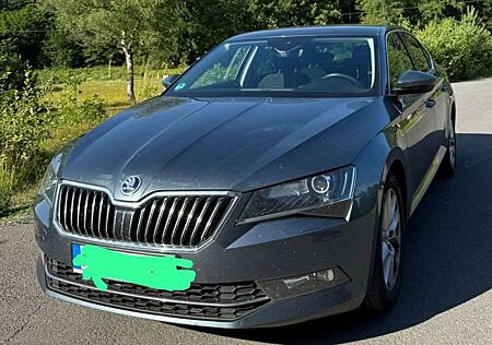 Skoda Superb 1.4 TSI ACT DSG Style