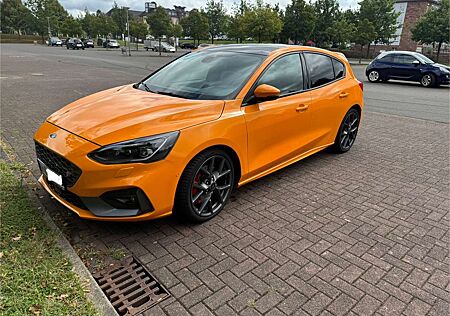 Ford Focus 2.3 EcoBoost ST
