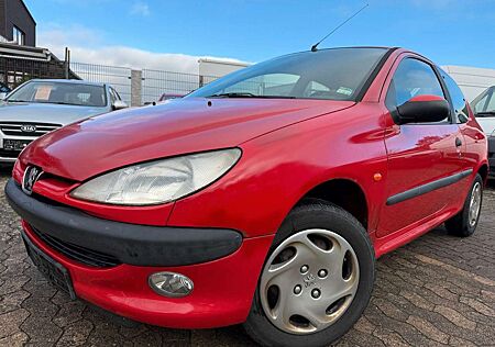 Peugeot 206 1.1 Filou Servo,Tüv 02/2026