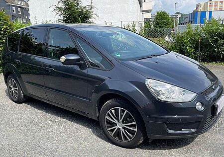 Ford S-Max 2.0 Titanium