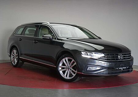 VW Passat Variant Volkswagen 2.0 TDI SCR DSG Elegance Navi/Led