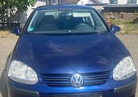 VW Golf Volkswagen 1.6 Trendline