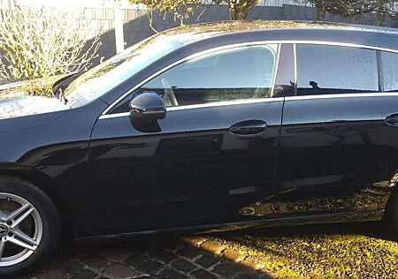 Mercedes-Benz CLA 200 d 4Matic Shooting Brake 8G-DCT Progressive