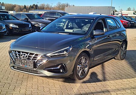 Hyundai i30 1.0 T-GDI DCT*Navi*LED*Kamera*Lenk Shz*FCA