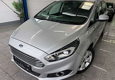 Ford S-Max 2.0 TDCI*7-SITZ*TITAN*LED*NAV*KAMR*TMP*SPU