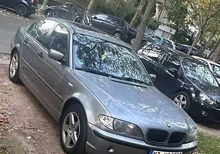 BMW 318i 318 Edition Sport