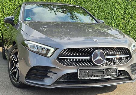 Mercedes-Benz A 180 DCT AMG /LED/NAVI/KAMERA/DAB/SPUR/VOLLDIG.
