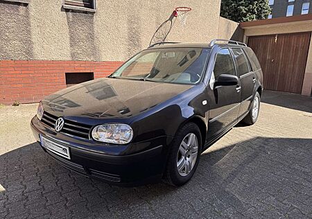 VW Golf Variant Volkswagen 1.4 Special