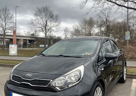 Kia Rio 1.1 CRDI Dream-Team Edition