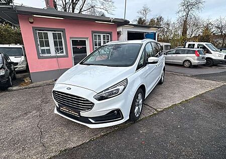 Ford Galaxy Titanium AWD