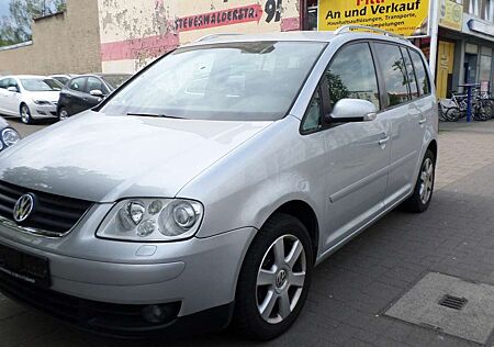 VW Touran Volkswagen 2.0 TDI Trendline