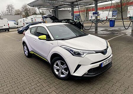 Toyota C-HR Hybrid Flow