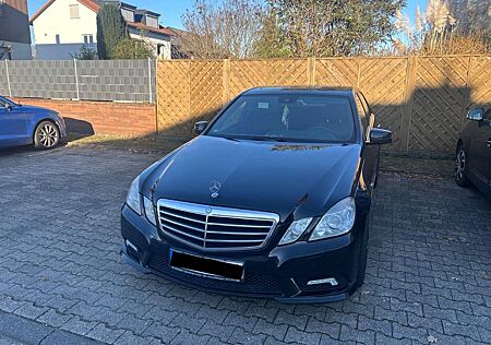 Mercedes-Benz E 200 AMG-Paket