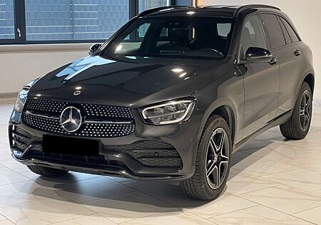 Mercedes-Benz GLC 300 e 4Matic 9G-TRONIC