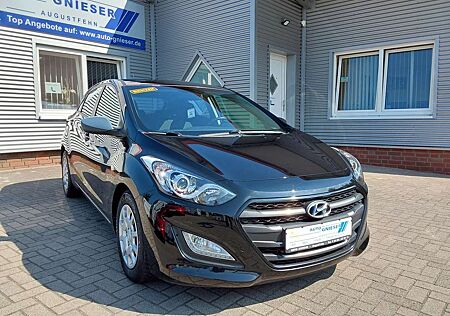 Hyundai i30 1.4 Classic blue RADIO/CD/KLIMA/NEBEL 74 kW (10...
