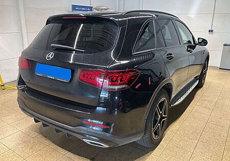 Mercedes-Benz GLC-Klasse GLC 200 GLC 200 4Matic 9G-TRONIC AMG Line