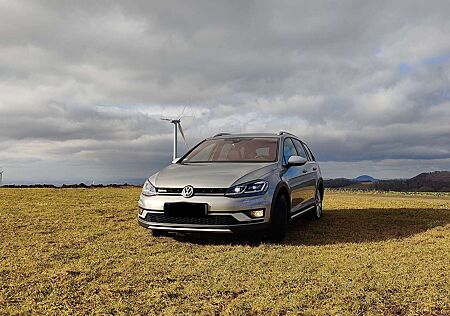 VW Golf Variant Volkswagen 2.0 TDI SCR 4Motion DSG Alltrack