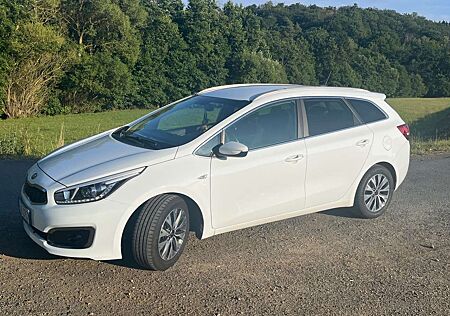 Kia XCeed Ceed SW / cee'd SW Ceed 1.6 CRDi 136 ISG SW UEFA EURO 2016