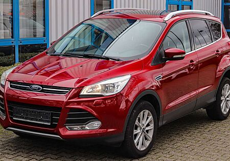 Ford Kuga 2.0TDCI 4x4 Titan AUTOMATIK*T.LEDER*PANO*TEMPO*PDC