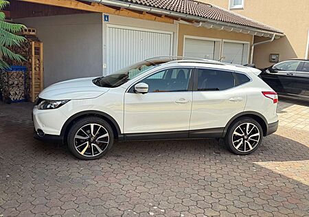 Nissan Qashqai Qashqai 1.6 DIG-T TEKNA