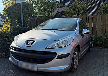 Peugeot 207 TÜV 2026