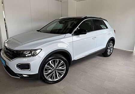 VW T-Roc Volkswagen Sport 1.5 TSI DSG Navi AHK LED el.Klappe Dig.Cockpit ACC
