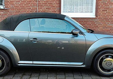 VW Beetle Volkswagen The Cabriolet 1.2 TSI DSG CUP