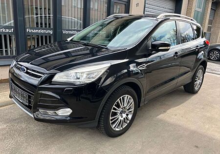 Ford Kuga Titanium Navi Kamera Totwinkel-Assistent