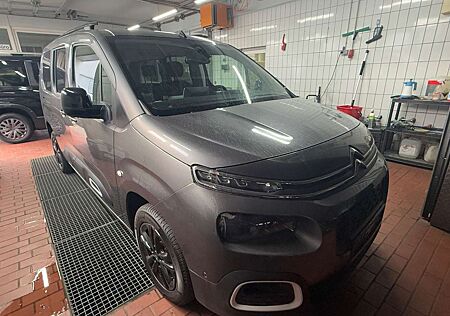 Citroën Berlingo Citroen Feel Pack XL*Navi*Kamera*KeylessGo*1.Hd