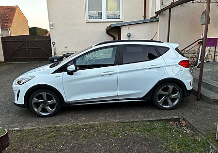 Ford Fiesta ACHTUNG. Active Eco Boost 1,0
