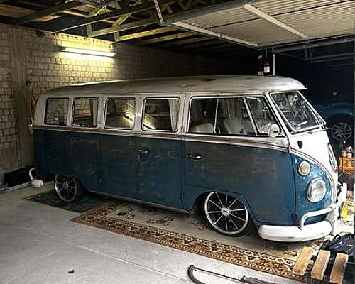 Volkswagen T1 Deutscher 13 Fenster Deluxe Bus