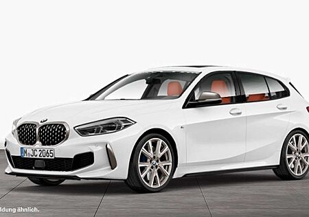 BMW 135 M135i xDrive Hatch Harman/Kardon Head-Up Parkassis