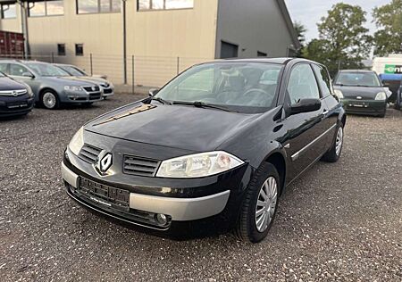 Renault Megane II Lim. 3-trg. Dynamique Comfort TÜV NEU