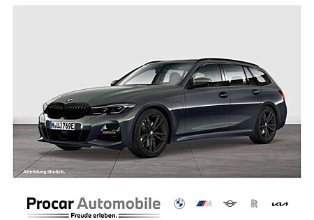 BMW 330 e xDrive Touring (2019 - 20 M Sport Head-Up