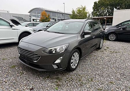Ford Focus Turnier 1.5 ECOB/1.Hand/LED