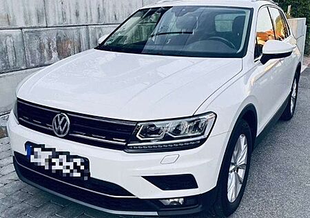 VW Tiguan Volkswagen Diesel 2.0 TDI SCR 4Motion DSG Highline