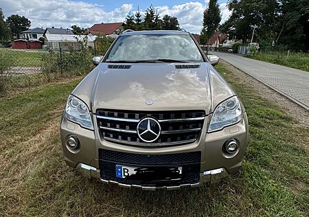 Mercedes-Benz ML 63 AMG 4Matic 7G-TRONIC