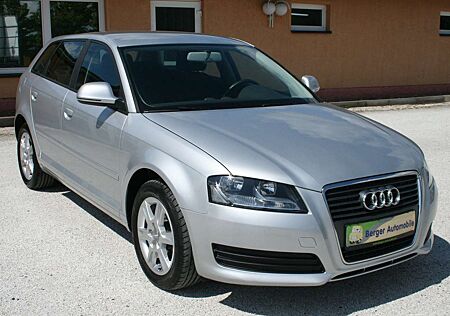 Audi A3 1.6 Sportback Attraction *1.Hand*