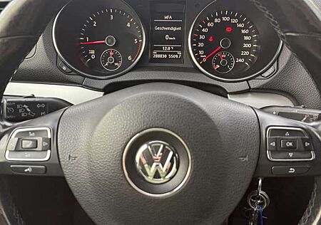 VW Golf Volkswagen 2.0 TDI DPF Highline