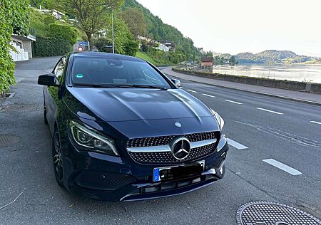 Mercedes-Benz CLA 220 CLA Diesel (CDI) d 4Matic 7G-DCT