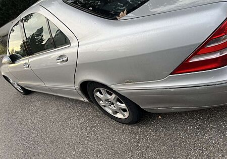 Mercedes-Benz S 320