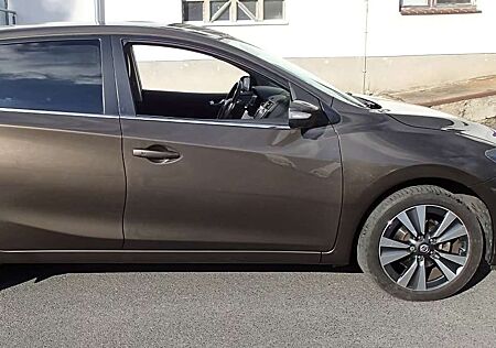 Nissan Pulsar 1.2 DIG-T Xtronic Tekna