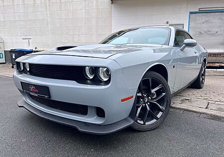 Dodge Challenger SXT Black Top 20 Zoll