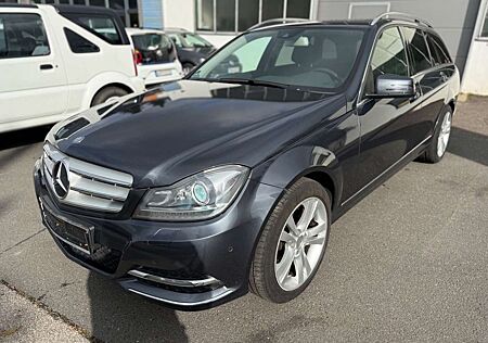 Mercedes-Benz C 300 C300CDI Avantgarde 4Matic H&K Logic7 Standhzg