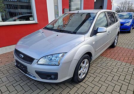 Ford Focus 1.6 Klima, Keyless-Go, Allwetter, TÜV 08/25